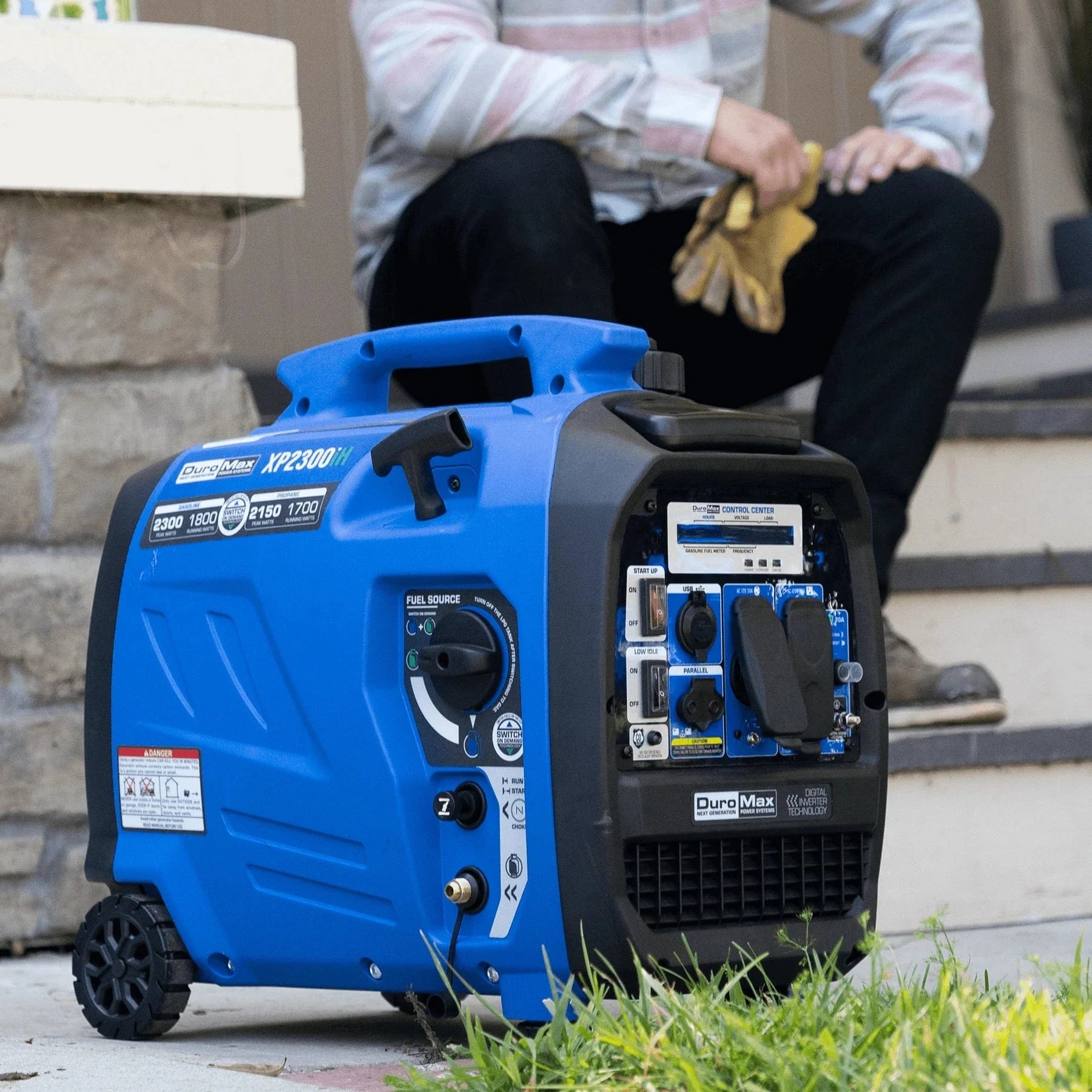 Duromax XP2300IH 2,300 Watt Dual Fuel Portable Inverter Generator w/ CO Alert - AllProGenerators