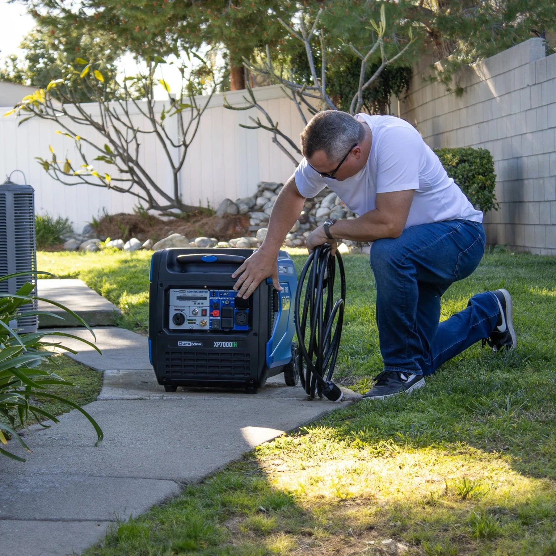 Duromax XP7000iH - 7,000 Watt Dual Fuel Inverter Generator w/ CO Alert - AllProGenerators